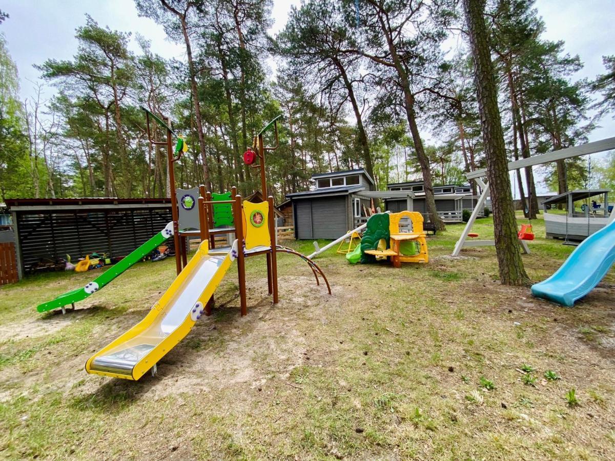 Domki U Huberta Miedzywodzie Exterior photo
